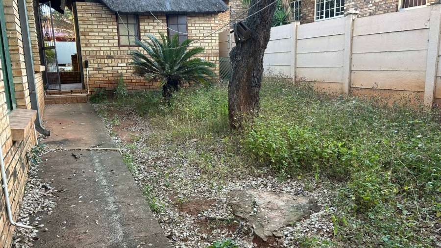 3 Bedroom Property for Sale in Safari Gardens North West